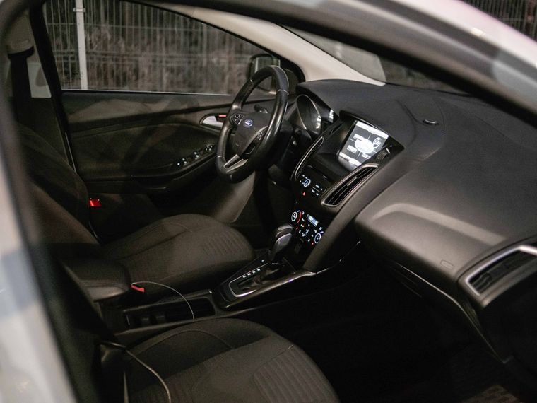 Ford Focus 2015 года, 161 318 км - вид 11