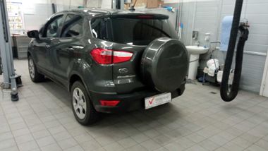 Ford EcoSport 2018 года, 78 227 км - вид 4