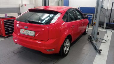 Ford Focus 2010 года, 335 851 км - вид 4