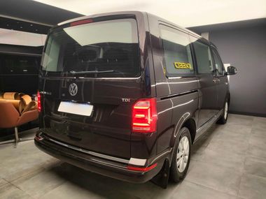 Volkswagen Caravelle 2017 года, 129 276 км - вид 5