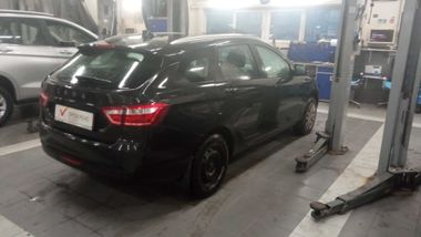 ВАЗ (LADA) Vesta 2019 года, 179 095 км - вид 3
