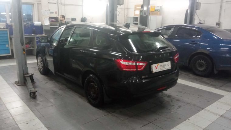 ВАЗ (LADA) Vesta 2019 года, 179 095 км - вид 4