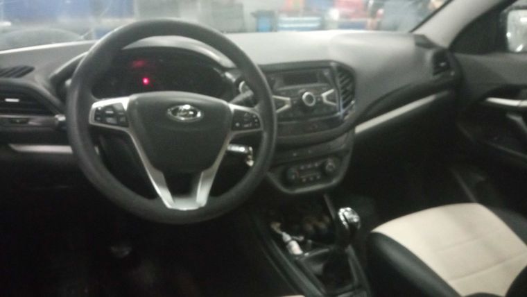 ВАЗ (LADA) Vesta 2019 года, 179 095 км - вид 5