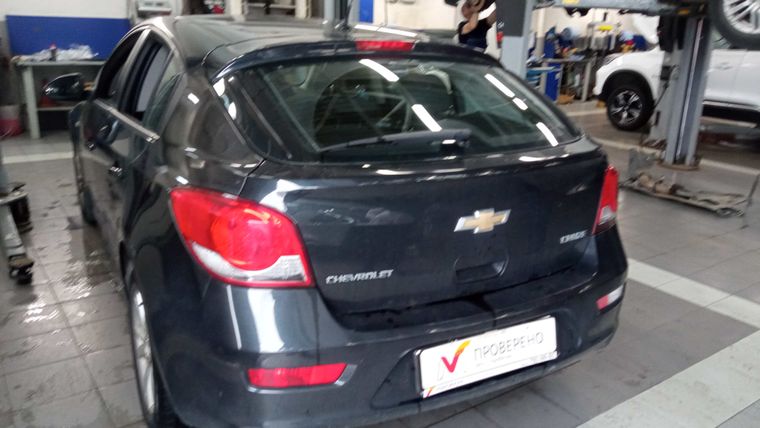Chevrolet Cruze 2013 года, 141 536 км - вид 4