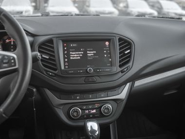 ВАЗ (LADA) Vesta 2022 года, 67 427 км - вид 9