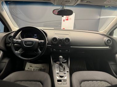 Audi A3 2015 года, 127 739 км - вид 9