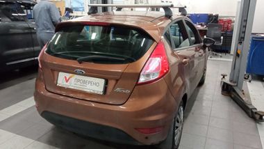 Ford Fiesta 2016 года, 89 082 км - вид 3