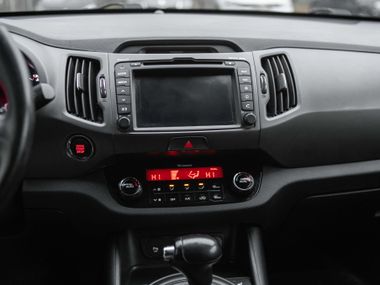 KIA Sportage 2011 года, 226 481 км - вид 9