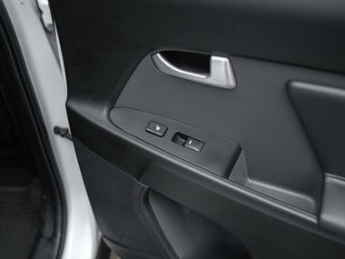 KIA Sportage 2011 года, 226 481 км - вид 15