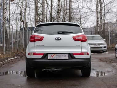 KIA Sportage 2011 года, 226 481 км - вид 4