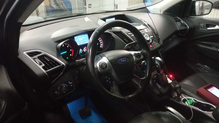 Ford Kuga 2013 года, 211 804 км - вид 5