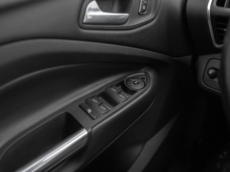 Ford Kuga 2013 года, 211 804 км - вид 8