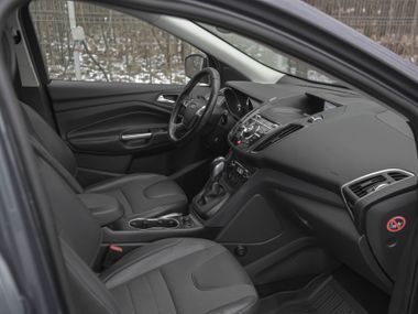 Ford Kuga 2013 года, 211 804 км - вид 12