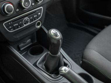Renault Fluence 2012 года, 214 719 км - вид 8