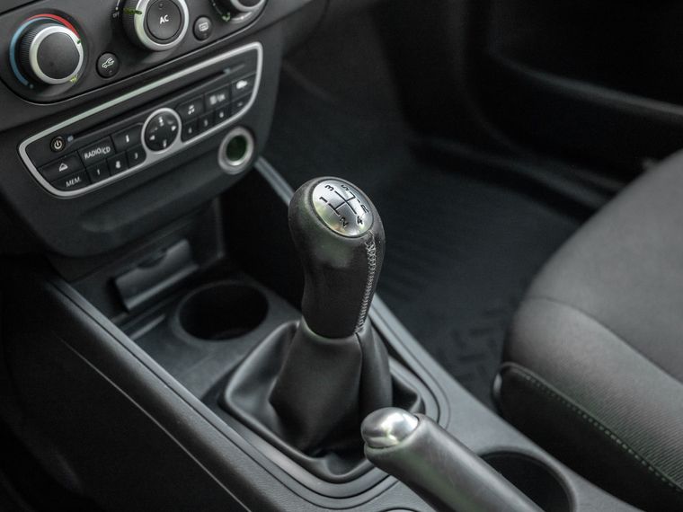 Renault Fluence 2012 года, 214 719 км - вид 8