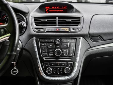 Opel Mokka 2013 года, 190 000 км - вид 6