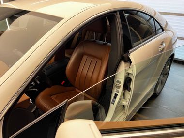 Mercedes-Benz CLS-класс 2015 года, 143 956 км - вид 18