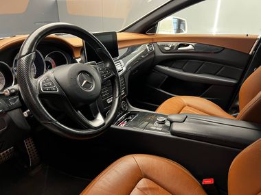 Mercedes-Benz CLS-класс 2015 года, 143 956 км - вид 7