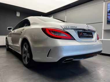 Mercedes-Benz CLS-класс 2015 года, 143 956 км - вид 6