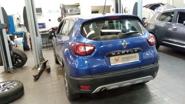 Renault Kaptur 2021 года, 66 885 км - вид 4