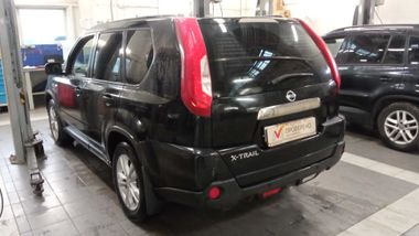 Nissan X-Trail 2011 года, 208 641 км - вид 4