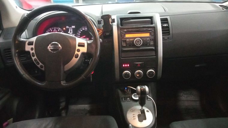 Nissan X-Trail 2011 года, 208 641 км - вид 5