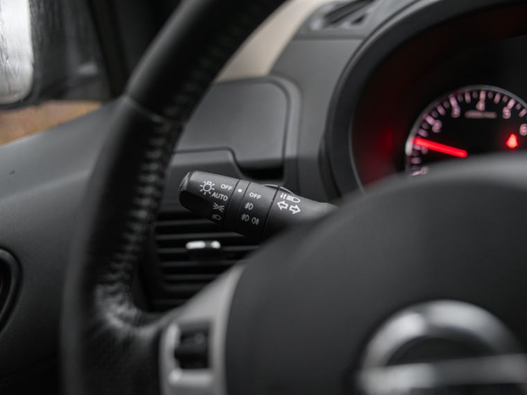 Nissan X-Trail 2011 года, 208 641 км - вид 6