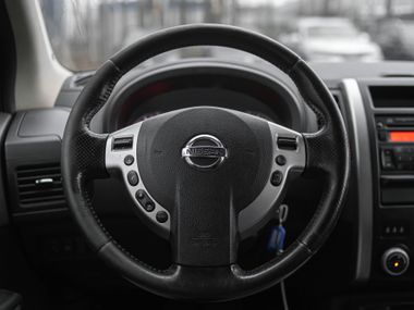 Nissan X-Trail 2011 года, 208 641 км - вид 7