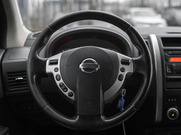 Nissan X-Trail 2011 года, 208 641 км - вид 7