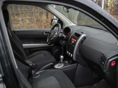 Nissan X-Trail 2011 года, 208 641 км - вид 13
