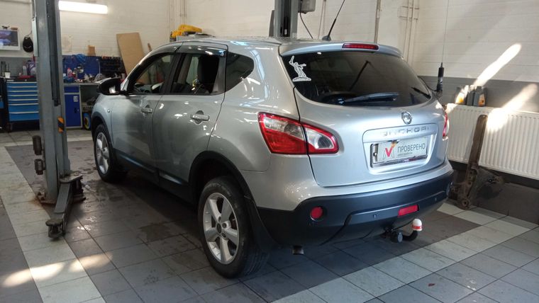 Nissan Qashqai 2010 года, 229 290 км - вид 4