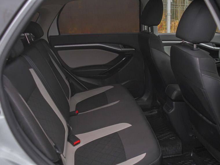 ВАЗ (LADA) Vesta 2019 года, 49 900 км - вид 11