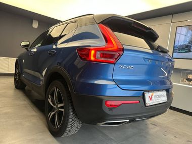 Volvo XC40 2019 года, 169 524 км - вид 6