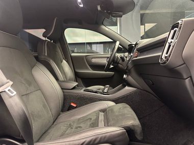 Volvo XC40 2019 года, 169 524 км - вид 11