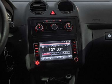 Volkswagen Caddy 2013 года, 293 069 км - вид 7