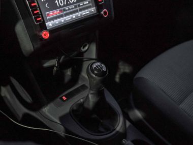 Volkswagen Caddy 2013 года, 293 069 км - вид 8