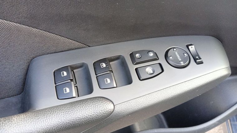 Hyundai Solaris 2019 года, 70 699 км - вид 13