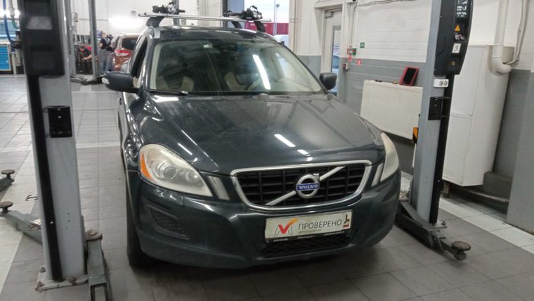 Volvo XC60 2011 года, 260 057 км - вид 3