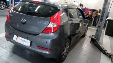 Hyundai Solaris 2014 года, 233 683 км - вид 3