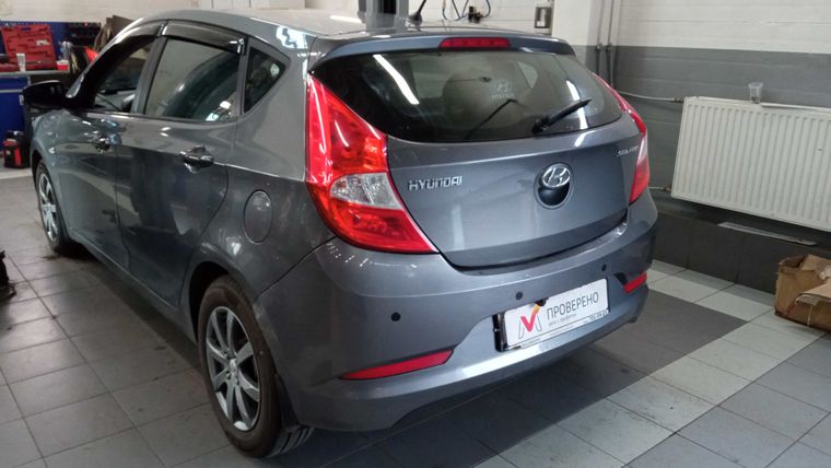 Hyundai Solaris 2014 года, 233 683 км - вид 4