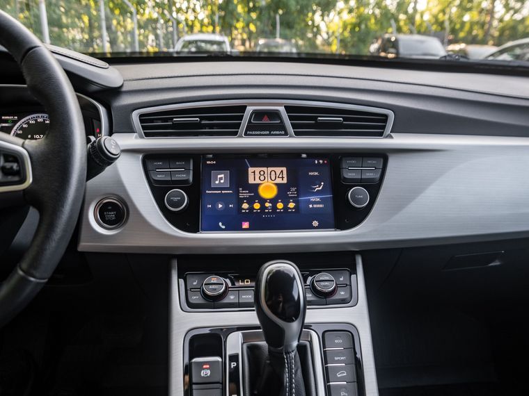 Geely Atlas 2021 года, 78 128 км - вид 9