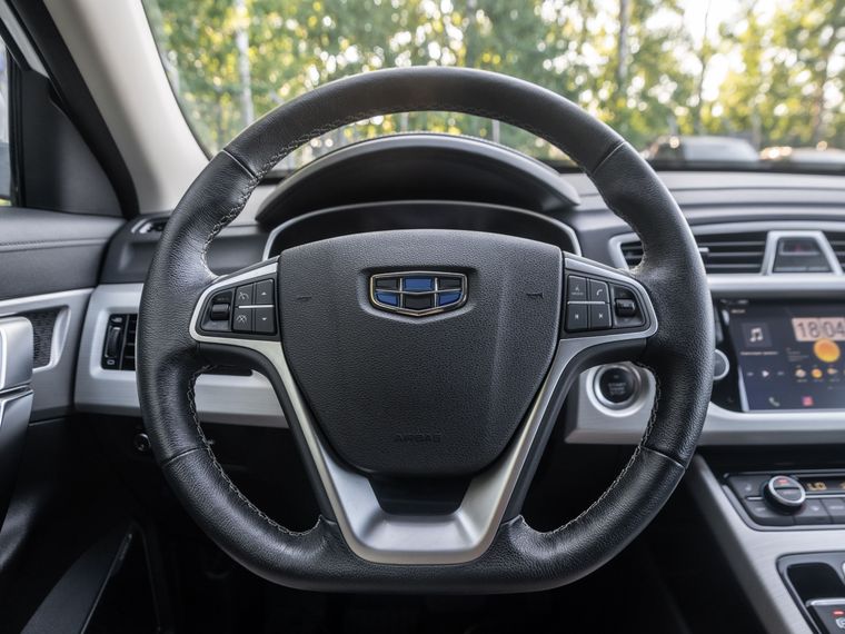 Geely Atlas 2021 года, 78 128 км - вид 7
