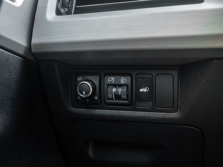 Geely Atlas 2021 года, 78 128 км - вид 13