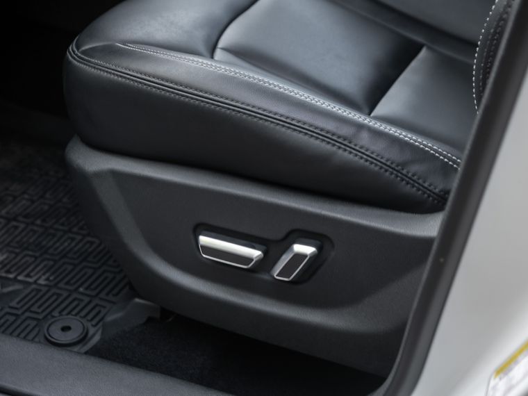 Geely Atlas 2021 года, 78 128 км - вид 15