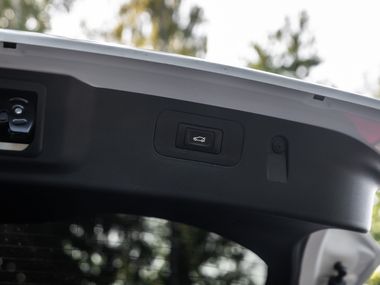 Geely Atlas 2021 года, 78 128 км - вид 20