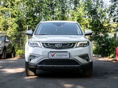 Geely Atlas 2021 года, 78 128 км - вид 3