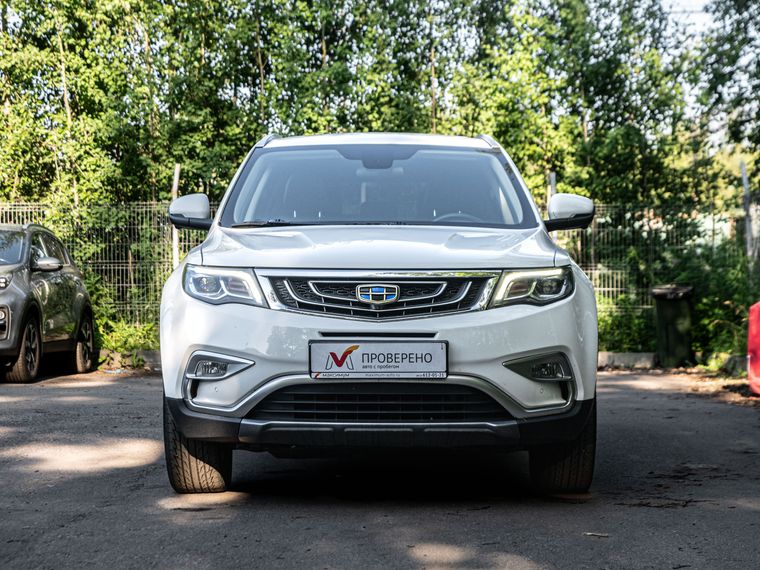 Geely Atlas 2021 года, 78 128 км - вид 3