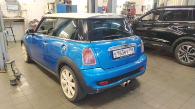 MINI Cooper S 2009 года, 163 210 км - вид 3