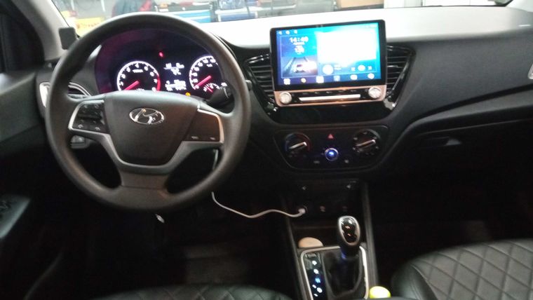 Hyundai Solaris 2020 года, 54 847 км - вид 5