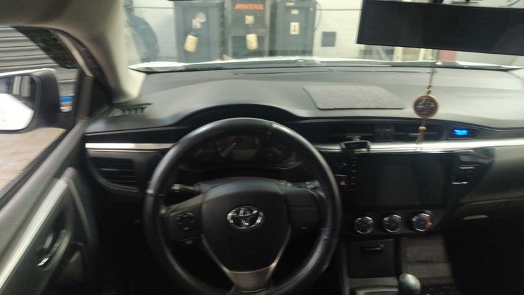 Toyota Corolla 2014 года, 148 549 км - вид 5